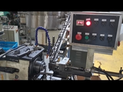 針の軸受を作り出す方法か。